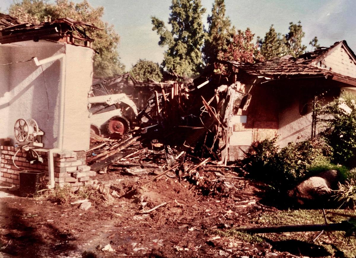 Robert Lee's house that was destroyed due to a fire 21 years ago. (Courtesy of <a href="https://www.facebook.com/ybboreel">Rob Lee</a>)