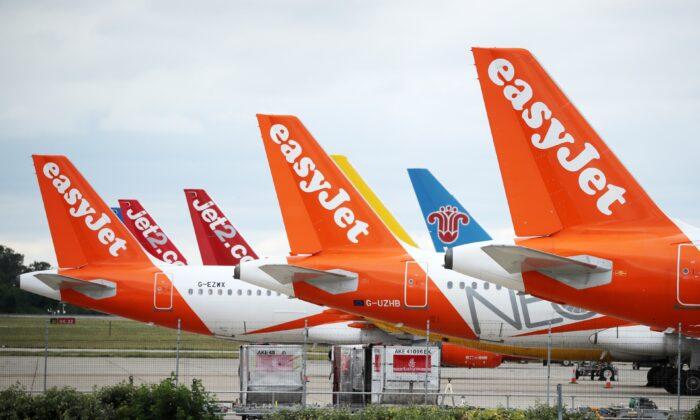 EasyJet to Raise $1.7 Billion After Rejecting Takeover Bid