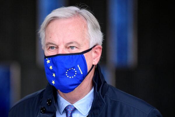 European Union's chief Brexit negotiator Michel Barnier wearing a face mask arrives for a meeting in London, on Nov. 9, 2020. (Toby Melville/Reuters)