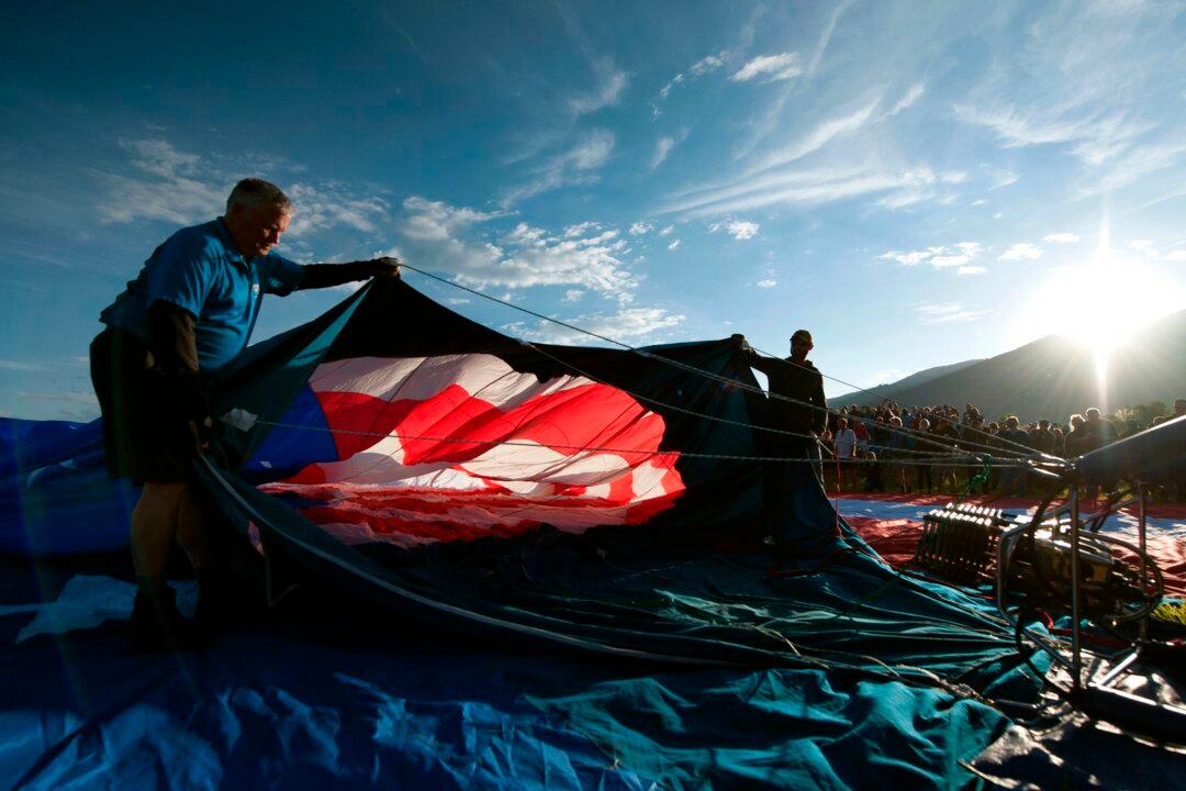 America Essay Contest: Why Do I Love My Country? A Poem