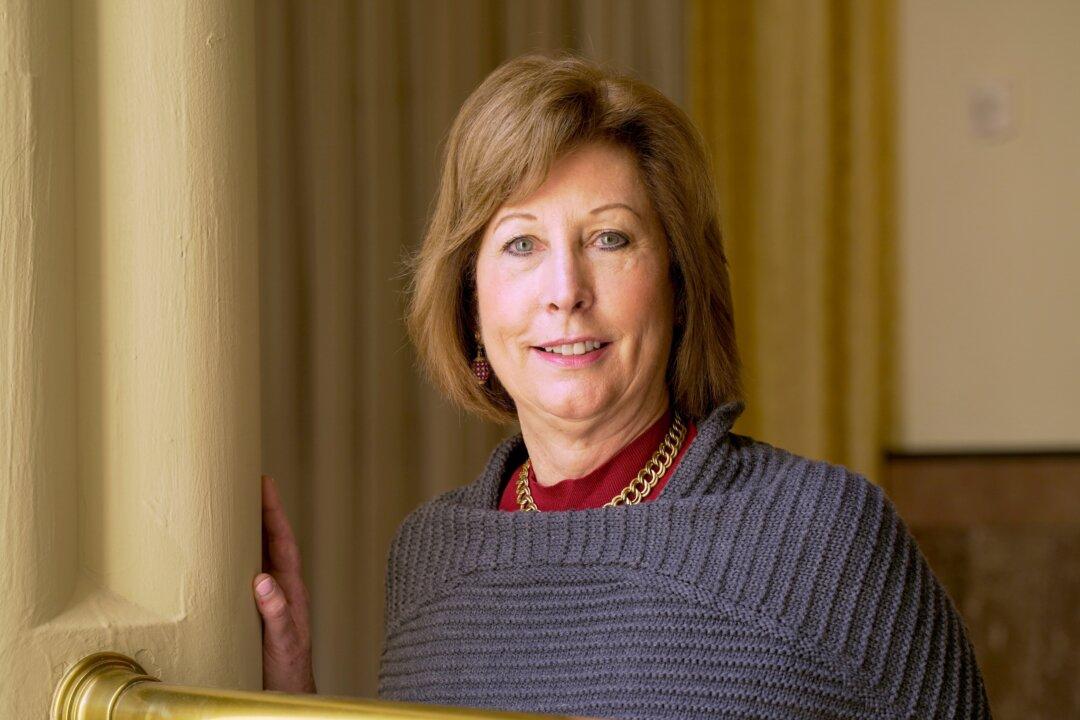 Powell’s Lawyer Says Evidence Will Clear Her in Trump’s Georgia Election Case