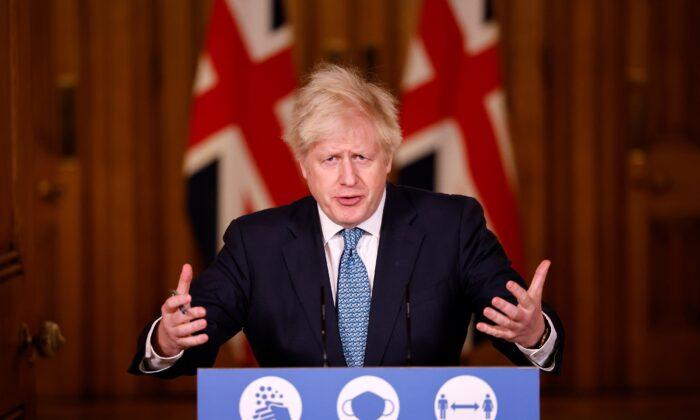 UK Prime Minister Imposes National Lockdown in England Over New CCP Virus Variant