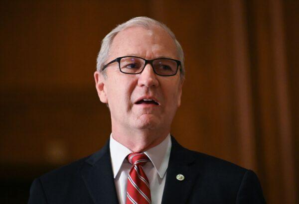 Sen. Kevin Cramer (R-N.D.) speaks to reporters on Capitol Hill in Washington on Oct. 1, 2020. (Erin Scott/Pool/AFP via Getty Images)