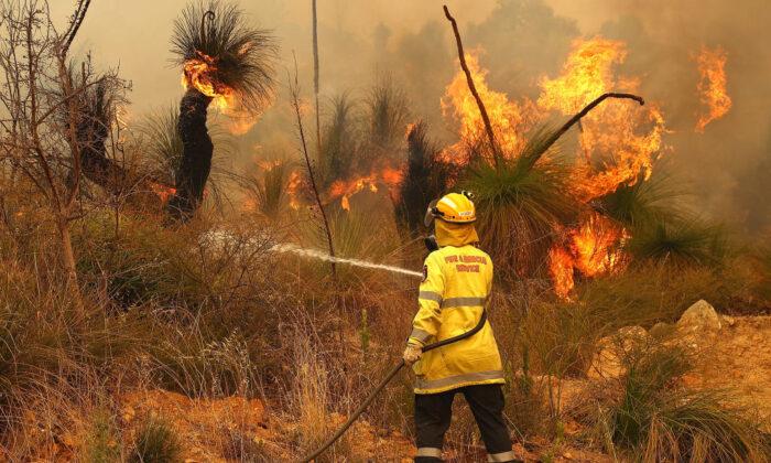 Australia’s West Coast Faces Bushfire Emergency Again