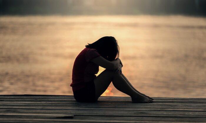 More Than Half of High School Girls Feel Hopeless or Sad: CDC Report