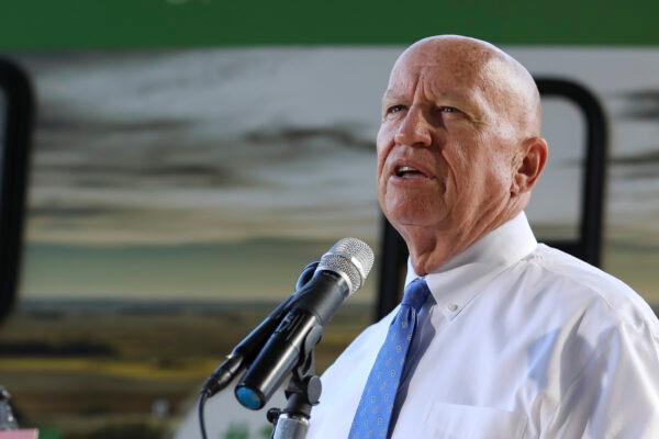 Rep. Kevin Brady (R-Texas) joins Members of Congress and farmers from across the country to rally for the United States-Mexico-Canada Agreement (USMCA) on the National Mall in Washington, on Sept. 12, 2019. (Samira Bouaou/The Epoch Times)