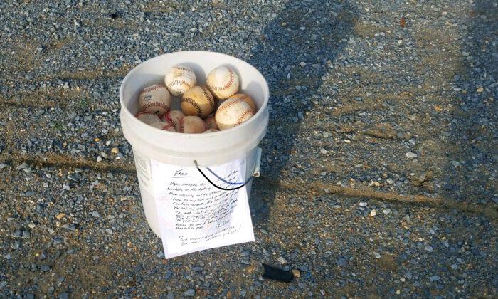 ‘Cherish These Times’: Grandfather Leaves Bucket of Baseballs With Note at Batting Cage