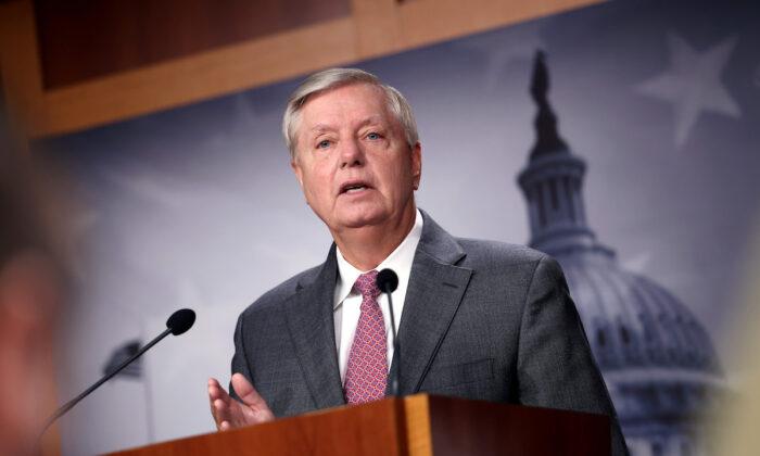 Lindsey Graham to Introduce Bill Allowing Use of Military Force Against Mexican Cartels
