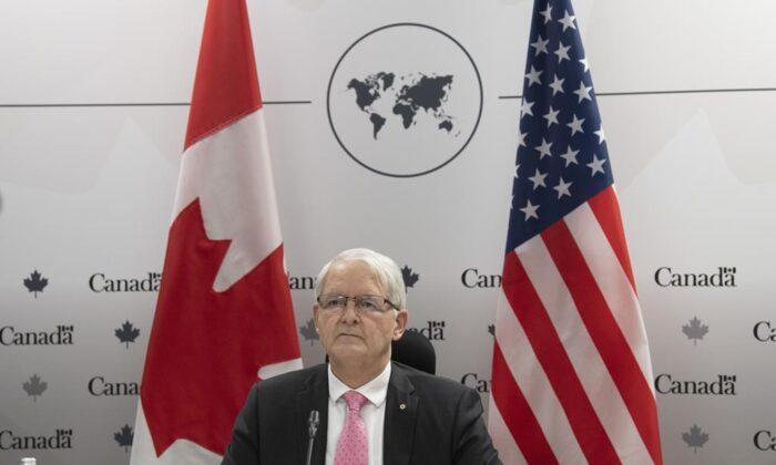 More Than 1,200 People With Links to Canada Still in Afghanistan: Garneau