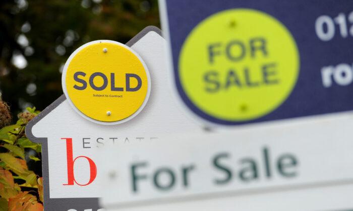 House Prices Record Biggest Annual Fall in 14 Years