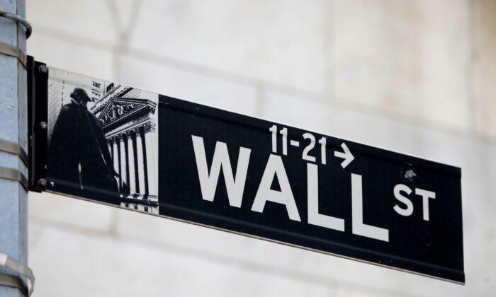 Wall Street Rises as Big Tech, Financials Gain
