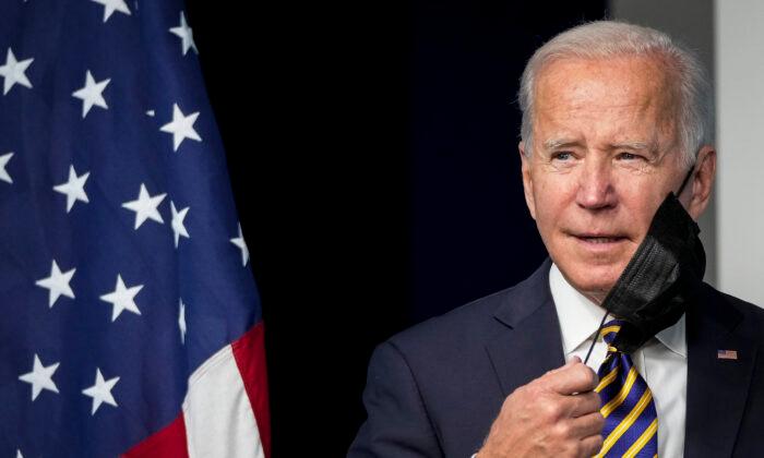 Business Groups Urge White House to Delay Biden COVID Vaccine Mandate