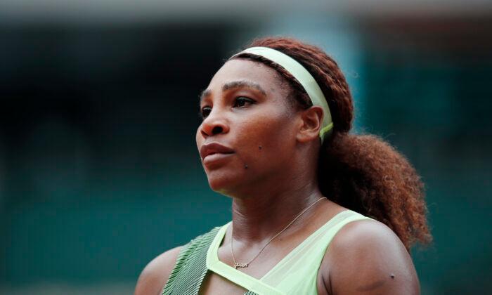 Signed Serena Rookie Card Sold for Record Price at Auction