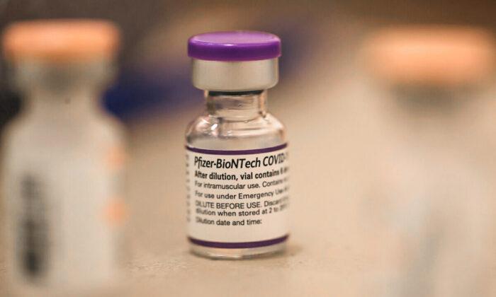 2nd Dose of COVID-19 Vaccine Recommended for UK’s 16- to 17-Year-Olds