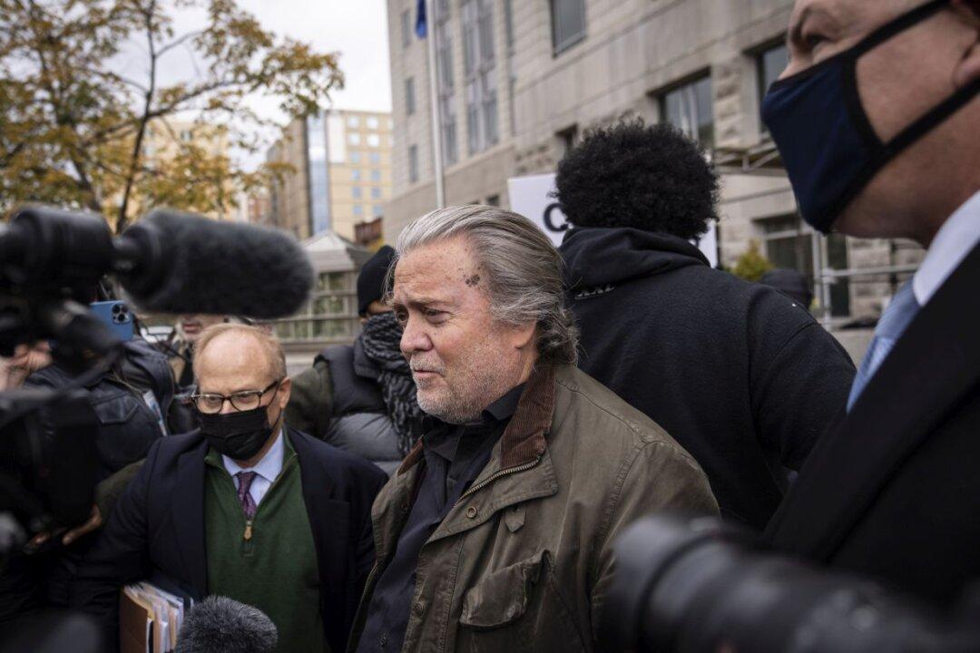 Steve Bannon Pleads Not Guilty to Contempt of Congress Charges