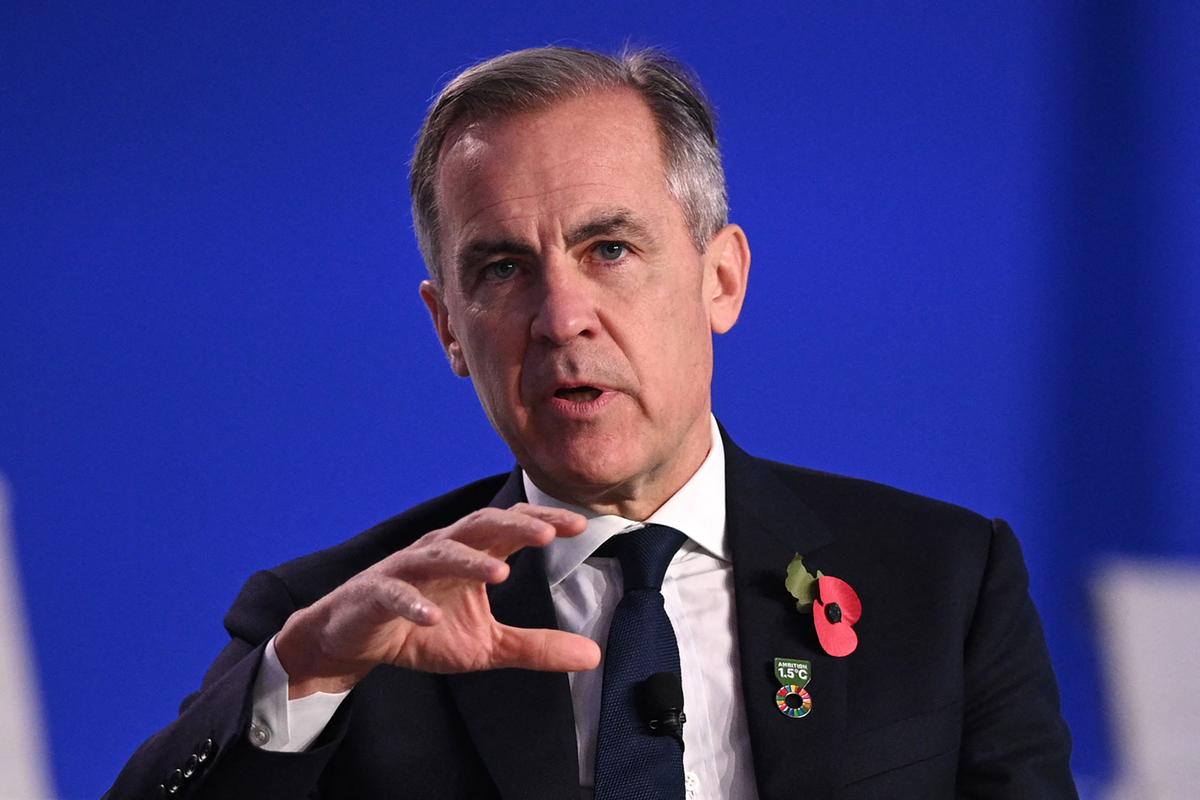 Carney Says He Hasn’t Ruled Out Liberal Leadership Bid
