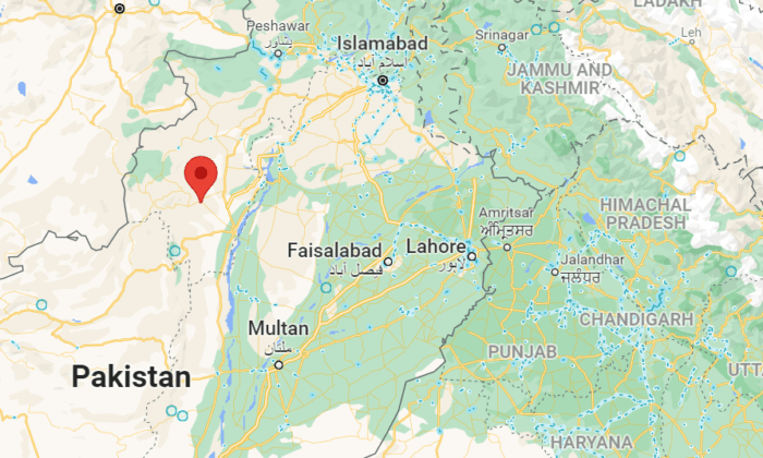 Pakistani Gunmen Attack Police Guarding Polio Team, 1 Killed