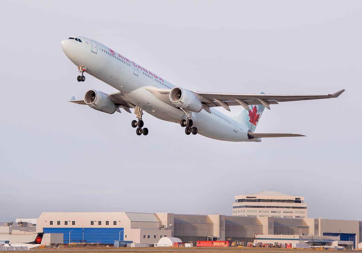 Ottawa Asks Court to Dismiss Latest Travel Vaccine Mandate Lawsuit