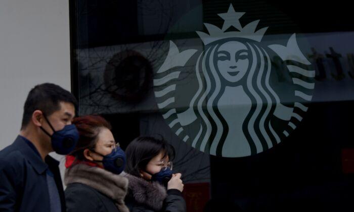 Starbucks Faces Backlash in China Over ‘Misunderstanding’ With Police