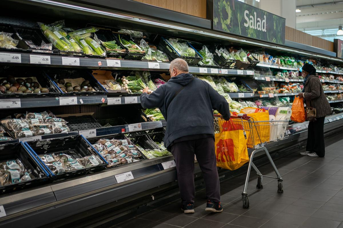 Retailers Warn Net Zero Recycling Costs Will Hike Household Bills to £4 Billion