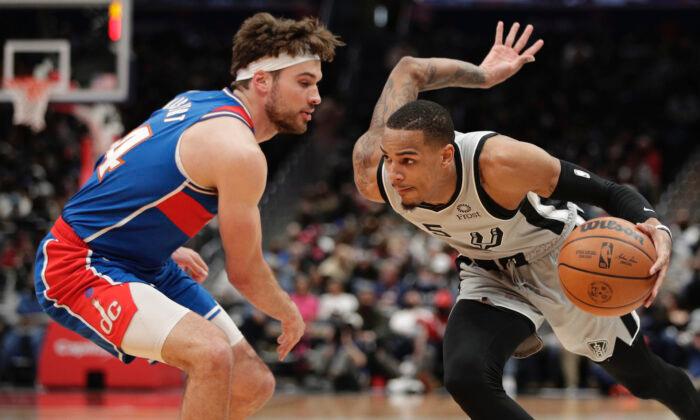 Murray, Spurs Outlast Wizards 157–153 in Double Overtime