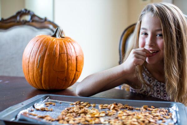 Pumpkin seeds are one of the best foods to treat anxiety. (Shutterstock)