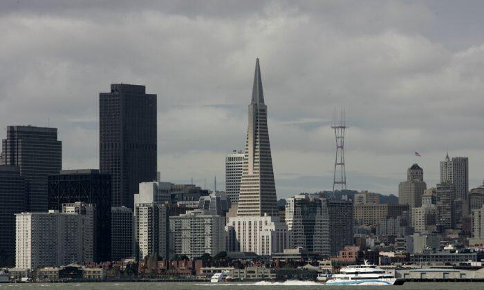 ‘Pro-Life Spiderman’ Scales San Francisco Skyscraper in Abortion Protest