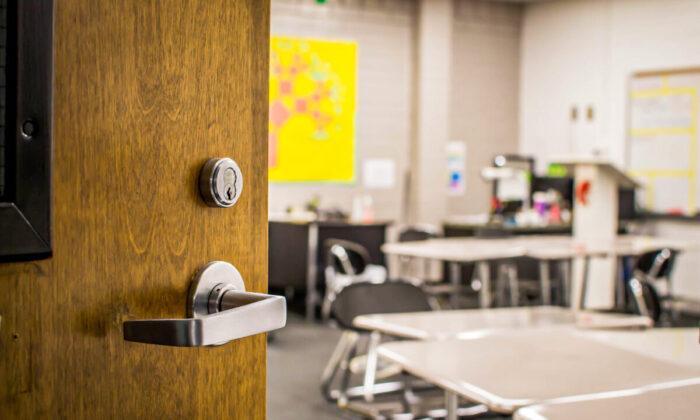 Parents Concerned Over Ontario School Board’s ‘Intrusive’ Survey on Students’ Sexual Orientation and Gender