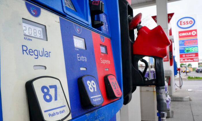 Tax Accounts for up to Nearly 40 Percent of Gas Prices Canadians Pay: Taxpayer Rights Group