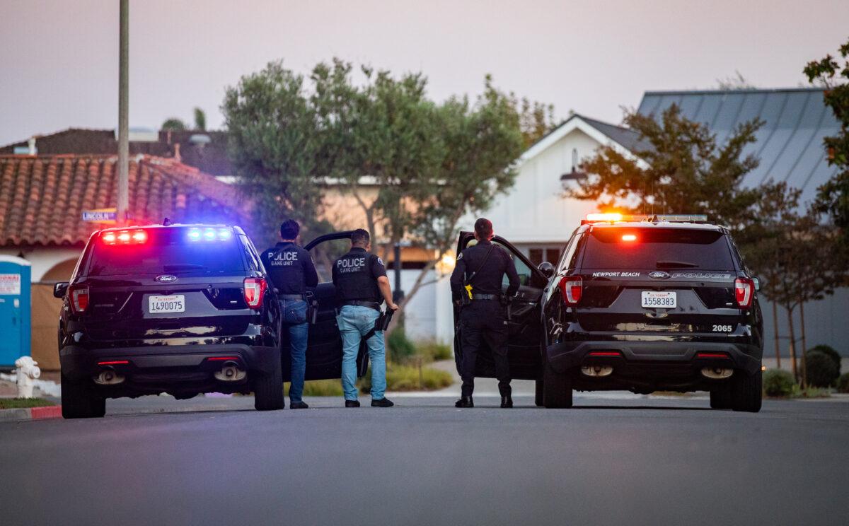 Orange County law enforcement agencies respond to an incident in Newport Beach, Calif., on Oct. 4, 2022. (John Fredricks/The Epoch Times)