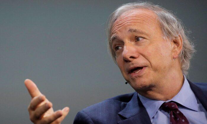 Bridgewater’s Dalio Warns of a ‘Perfect Storm’ for Economy