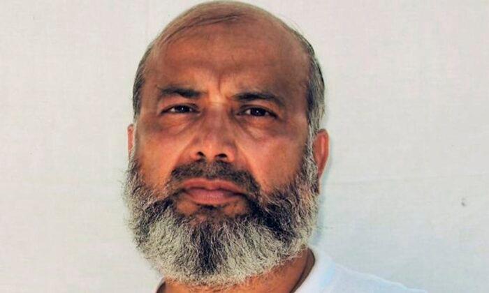 US Releases Oldest Detainee From Guantánamo Bay After 17 Years With No Charges