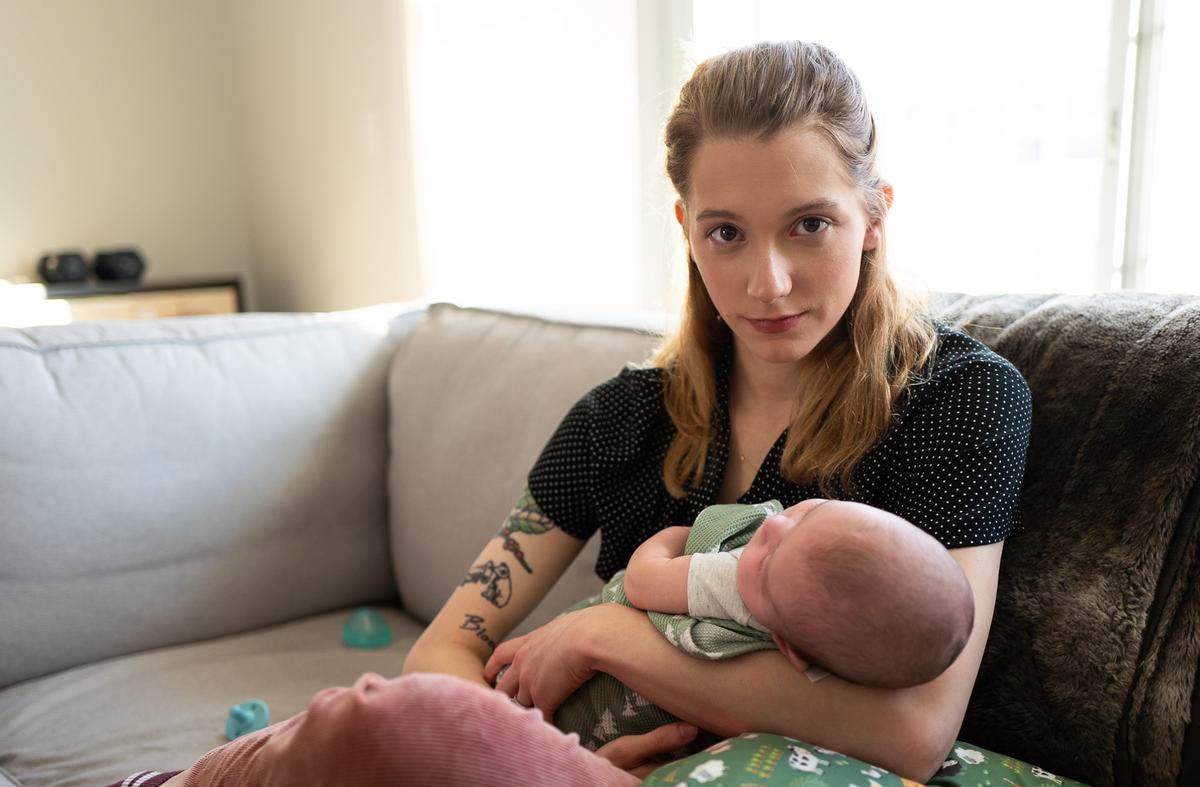 Mother of Infant Regrets Gender Transition in Her Youth
