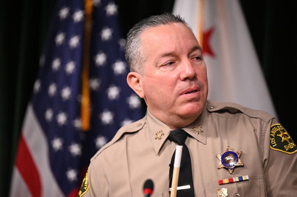 Former Sheriff Alex Villanueva to Launch New Talk Radio Show on Monday