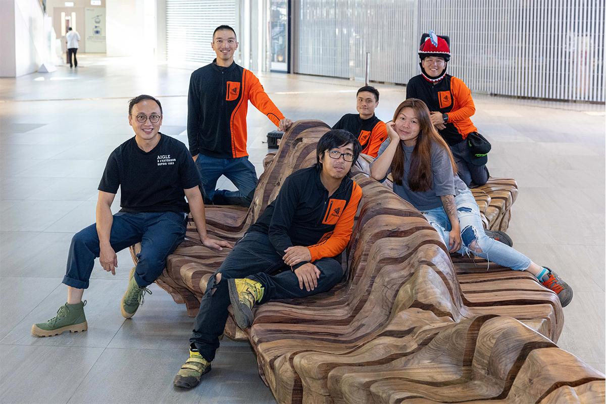 Ricci Wong (L) appreciates the professional arborist team who inspired him on his journey with nature.(Courtesy of Ricci Wong)