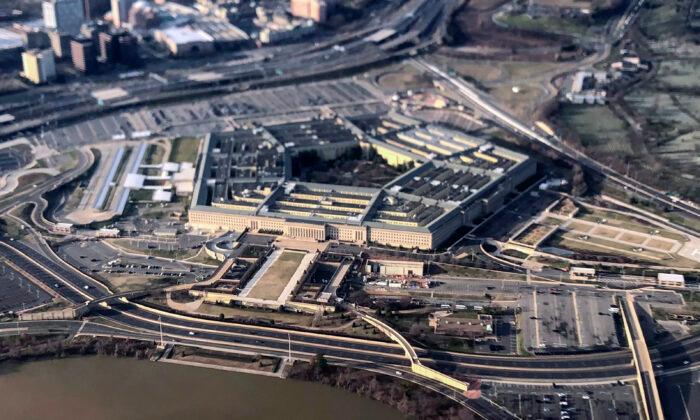 Pentagon Taps Independent Lab, Not FDA, to Test Safety of Generic Drugs for Service Members