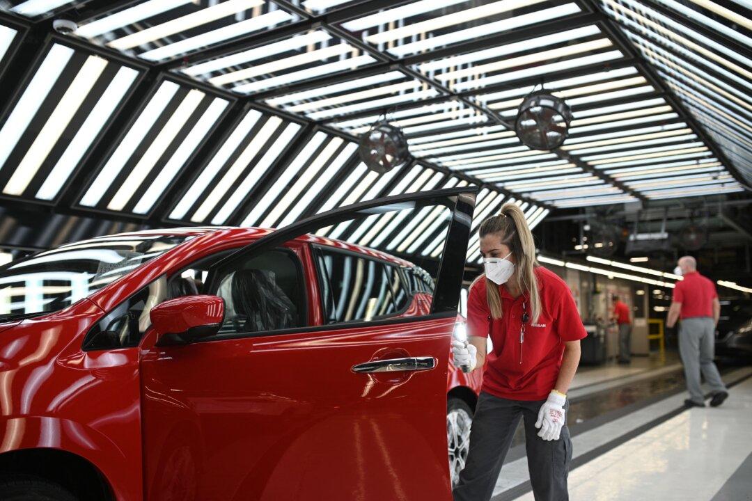 British Manufacturing Output Falls at Fastest Pace Since 2020: Survey