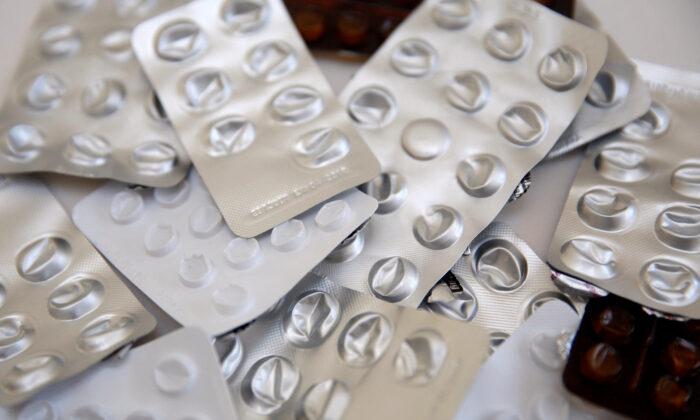 Pharmacies Warn of Looming Aged-Care Medicines Crisis