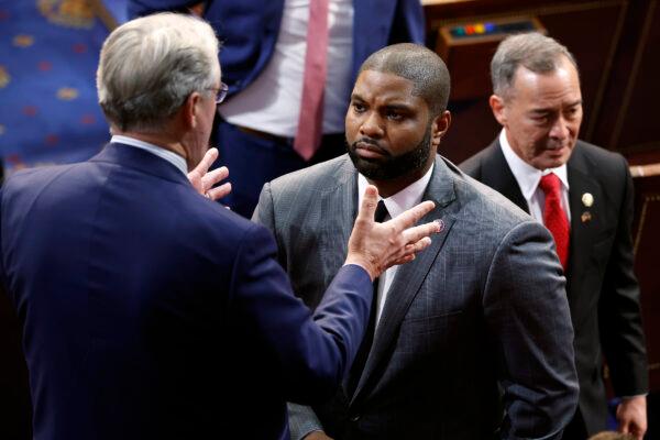 Rep. Byron Donalds (R-Fla.) talks with fellow Republicans after the new Congress failed to elect a new House Speaker at the U.S. Capitol Building in Washington, on Jan. 03, 2023. (Chip Somodevilla/Getty Images)