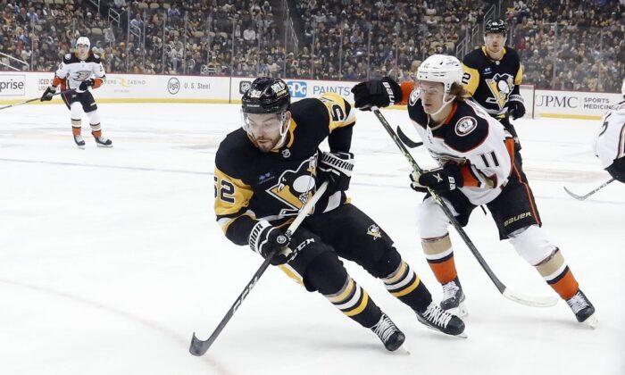 Penguins Tie Game Late, Beat Ducks in Overtime