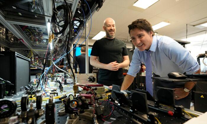 Trudeau ‘Excited’ by Quantum Computing, Announces $40M Investment