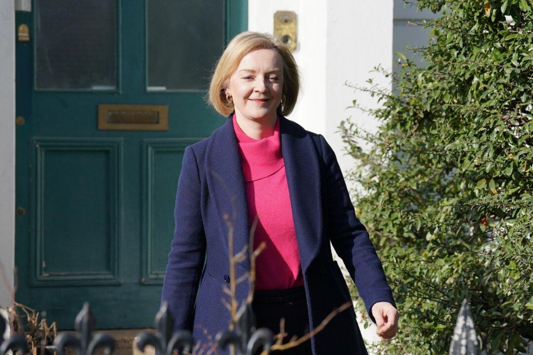 Former Prime Minister Truss Says She Was Not Given ‘Realistic Chance’ to Enact Tax-Cutting Policy