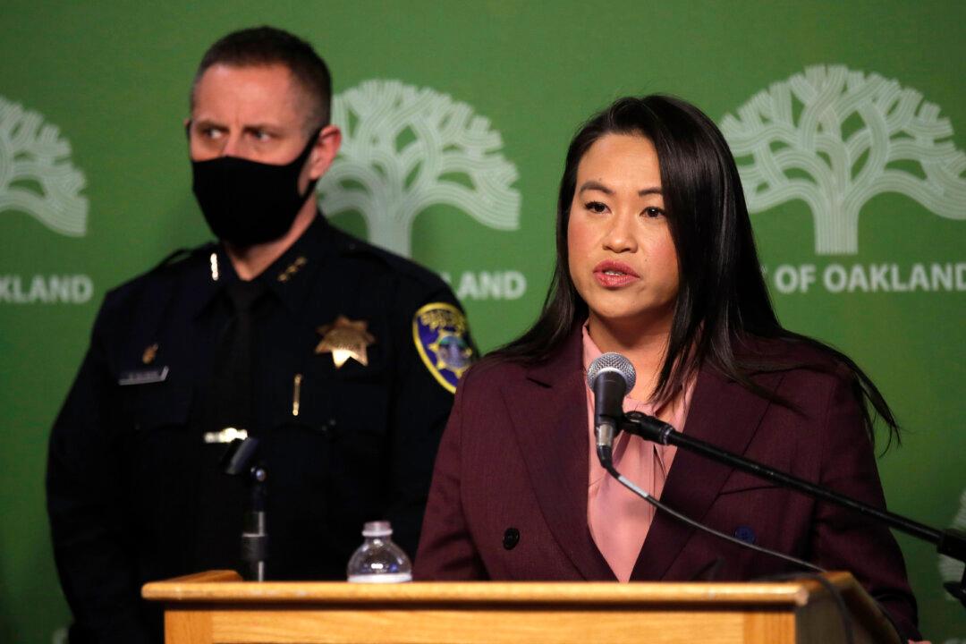 Recall Effort Filed Against Oakland Mayor