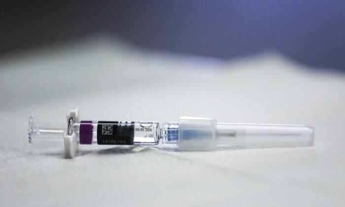 Feds Starts Enrolling Volunteers for mRNA Flu Vaccine Trial