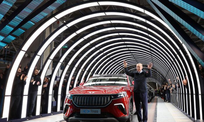 Turkey Forges Ahead With Domestic Electric Vehicle Brand, Imposes Heavy Tariff on China Imports