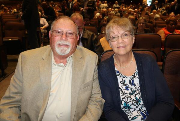 Harvey and Barbara Ranard at the Youkey Theatre on March 15, 2023. (Erin Xia/The Epoch Times)