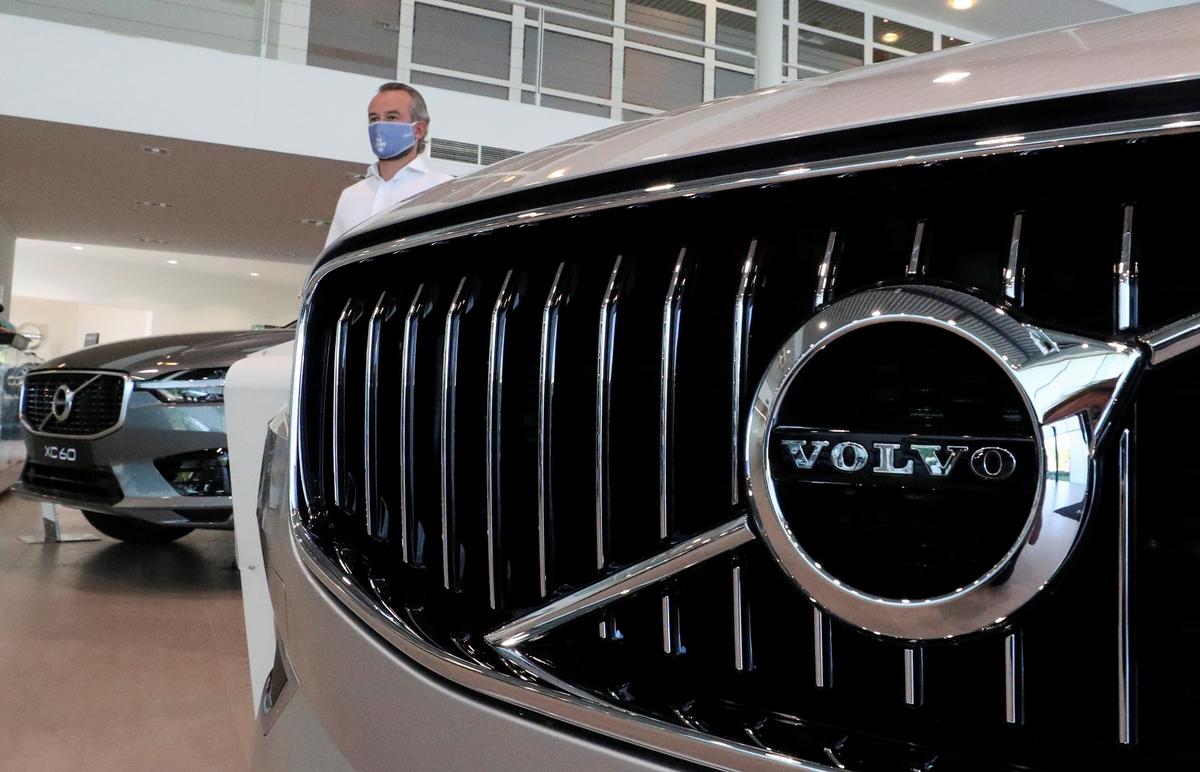 Volvo Agrees to $197 Million Settlement With California Over Excess Truck Emissions