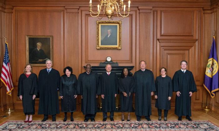 2 Supreme Court Justices Dissent in Major Abortion Case