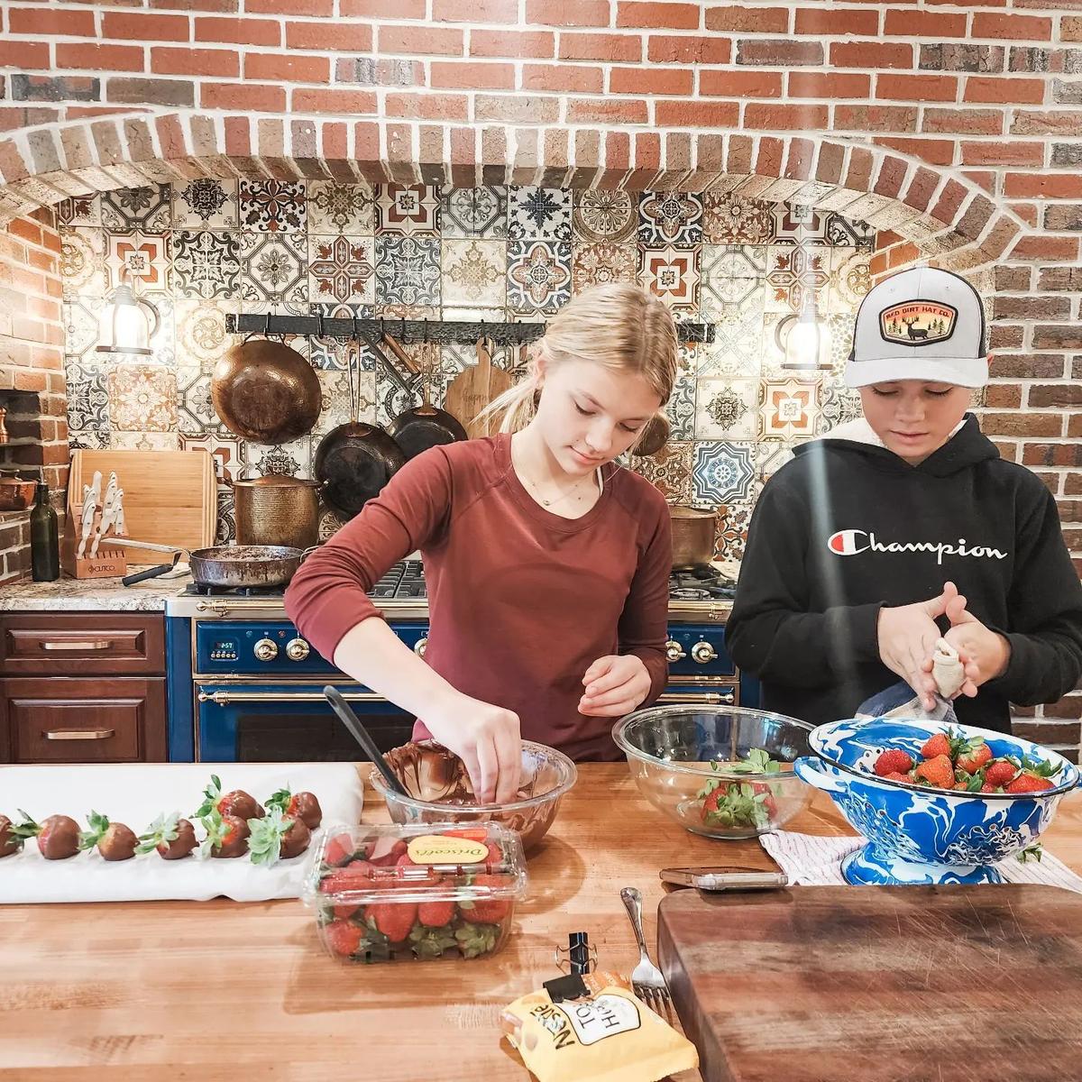 (Courtesy of <a href="https://www.instagram.com/thebradleybunchadventures/">The Bradley Brunch</a>)