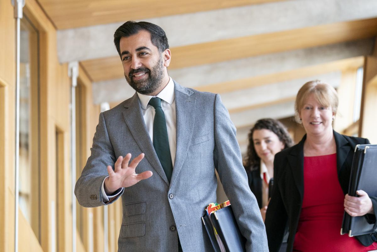 Scottish Conservatives Challenge Yousaf’s Hate Crime Laws, Citing Free Speech Risks
